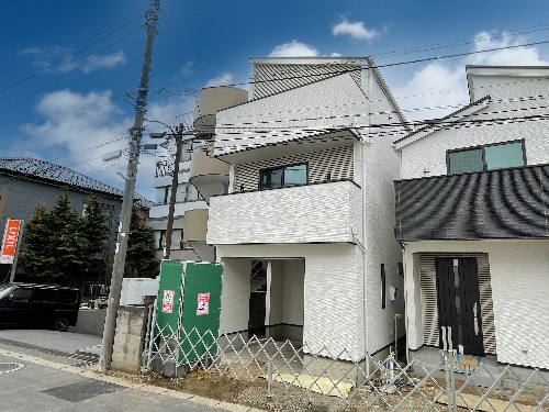 ダウンロード (8)
